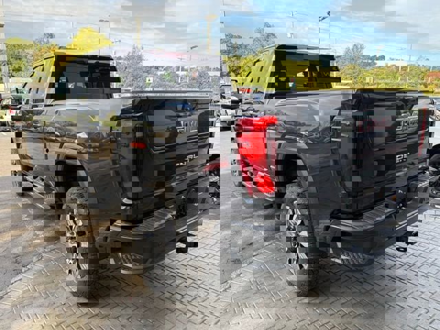 New 2026 GMC Sierra 3500 Denali w/ Denali Reserve Package image 7