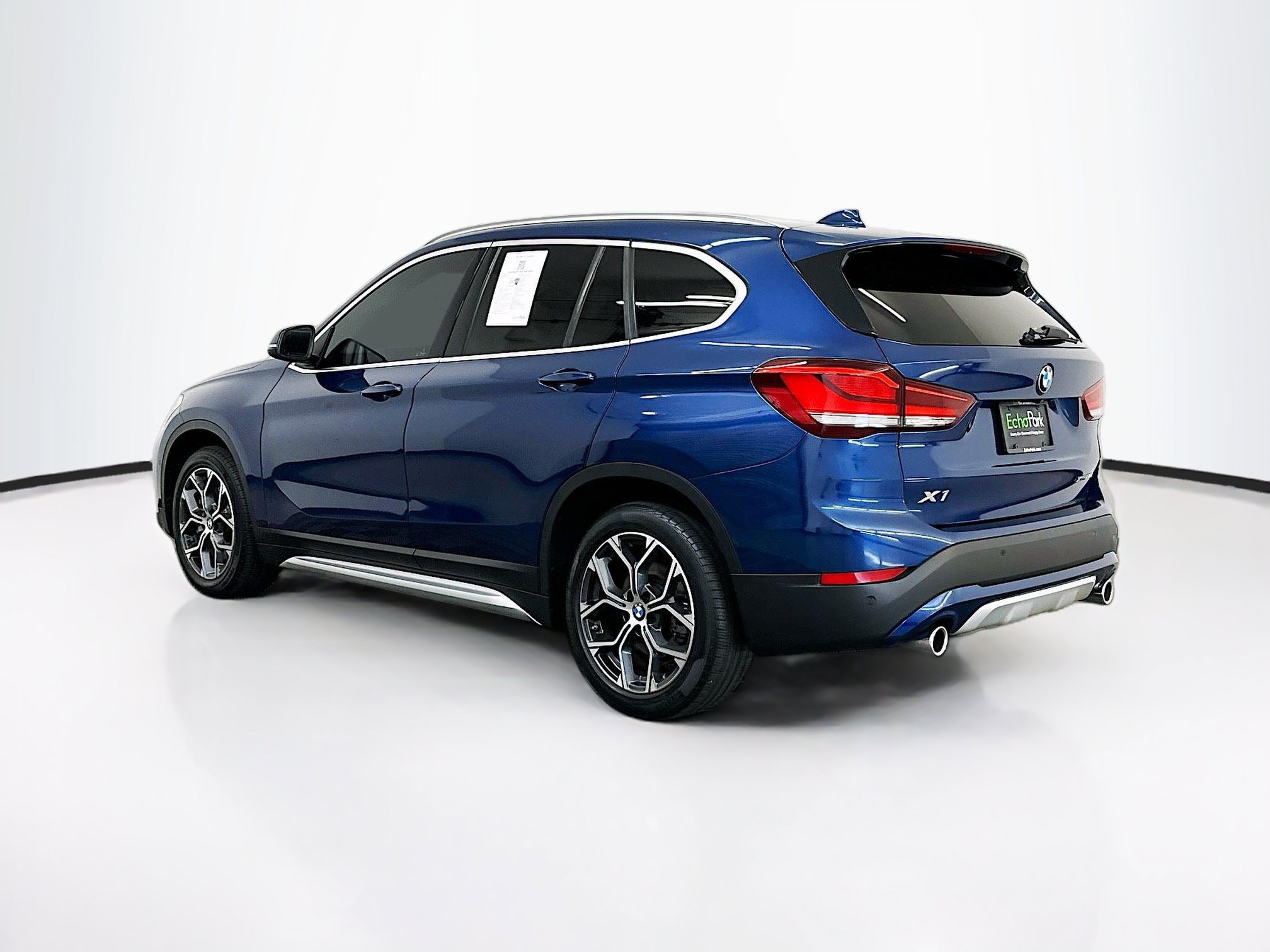 Used 2022 BMW X1 xDrive28i AWD/4WD image 5