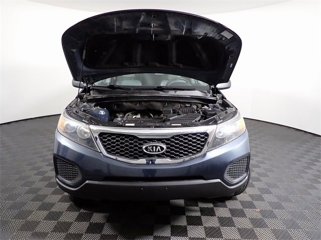 Used 2011 Kia Sorento 2WD image 5