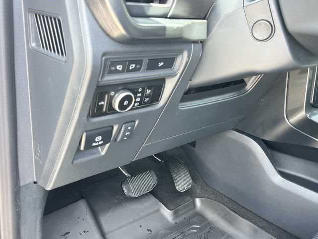 Used 2023 Ford F150 Lariat w/ Equipment Group 502A High AWD/4WD image 36