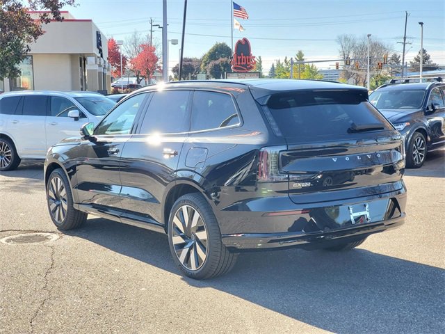 New 2025 Volvo EX90 Plus w/ Protection Package Premier image 6