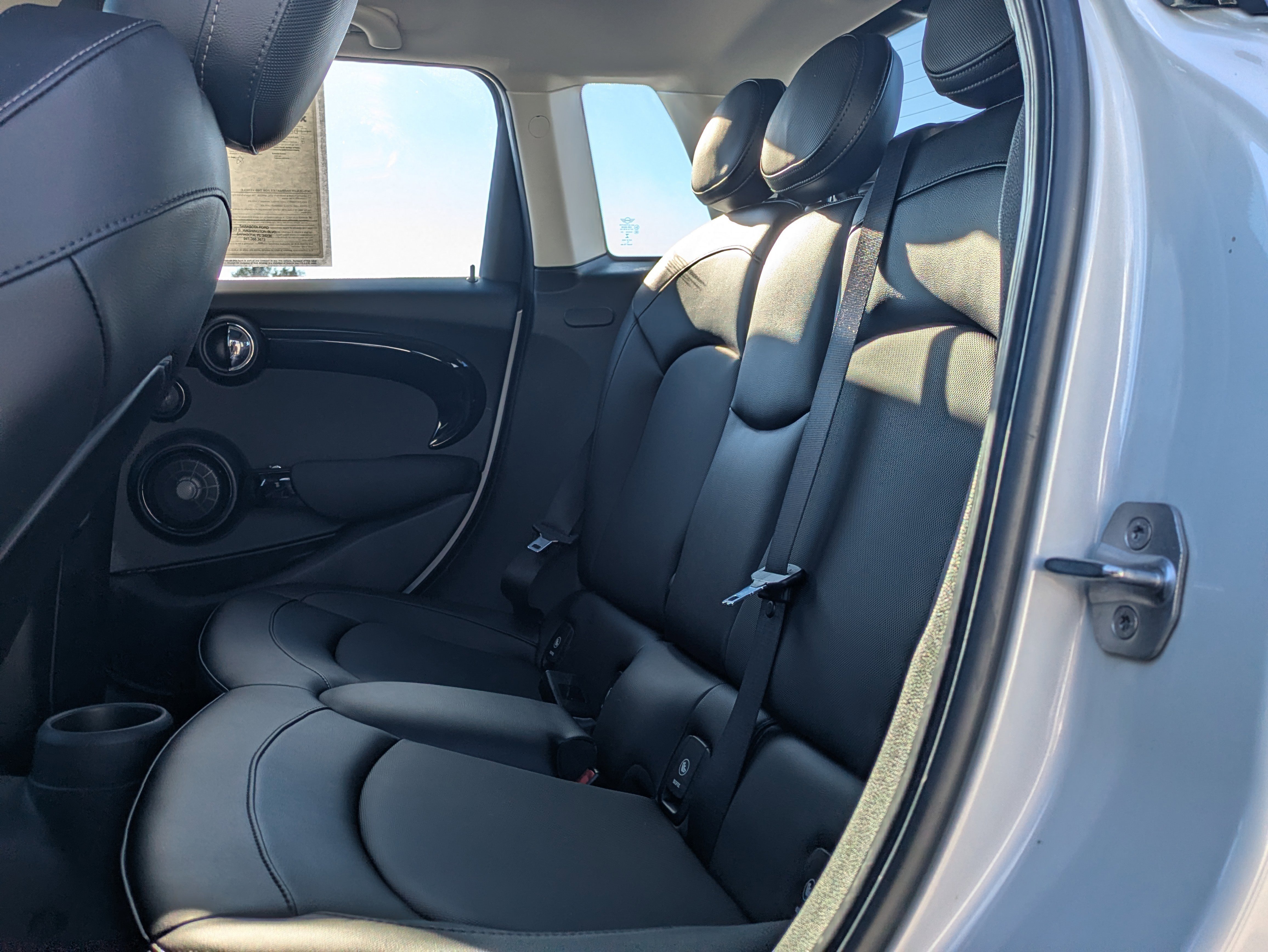 Used 2016 MINI Cooper S image 13