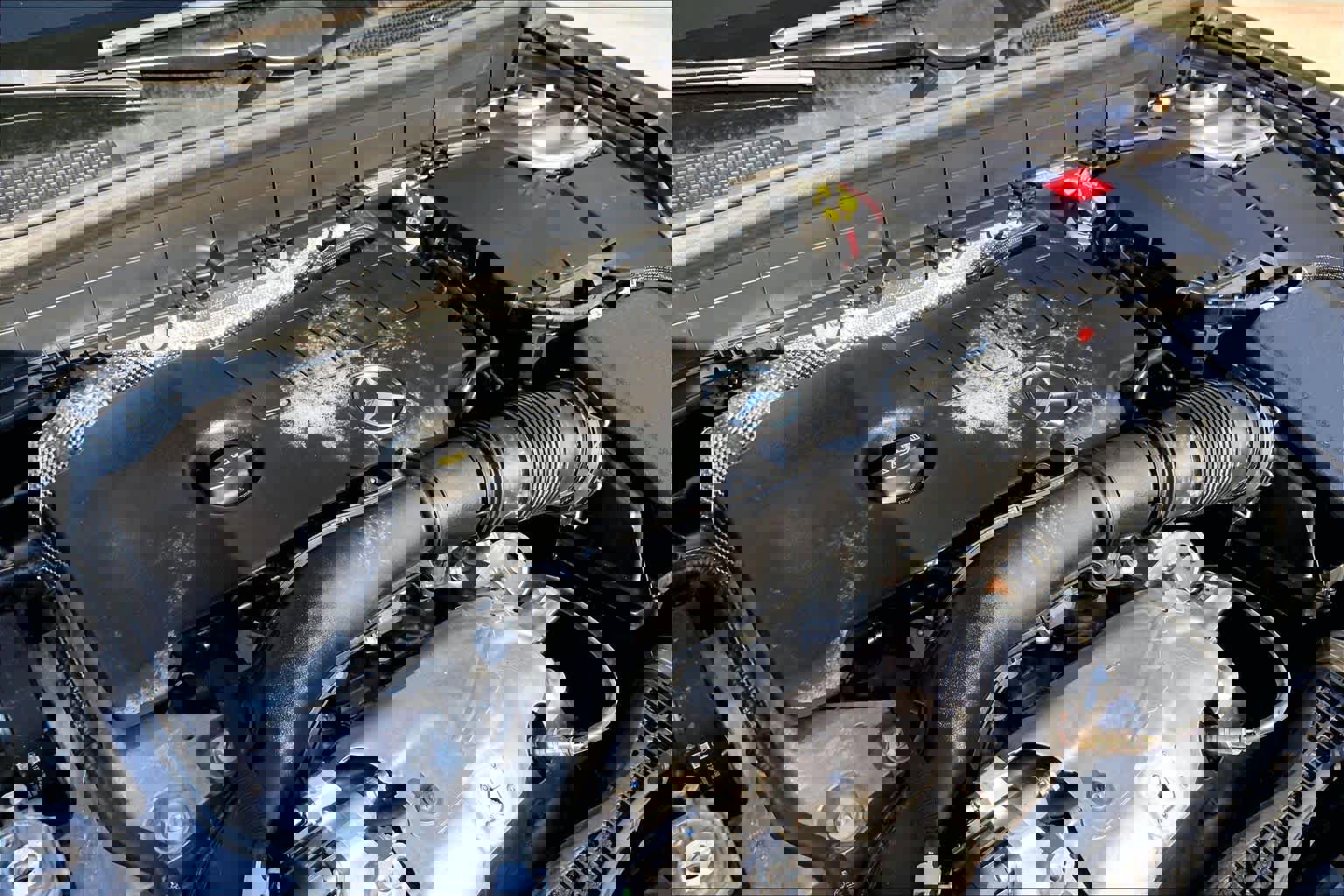 Used 2022 Mercedes-Benz GLB 250 4MATIC image 32