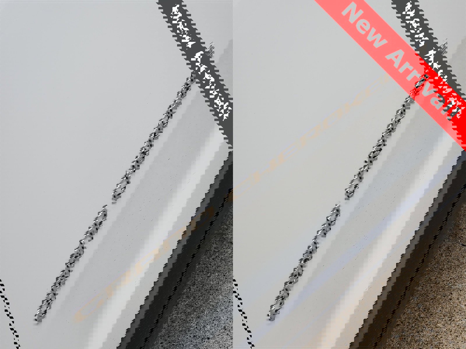 Used 2024 Jeep Grand Cherokee L Laredo image 12