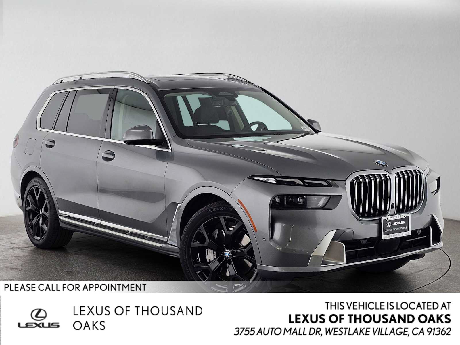 Used 2025 BMW X7 xDrive40i AWD/4WD image 1