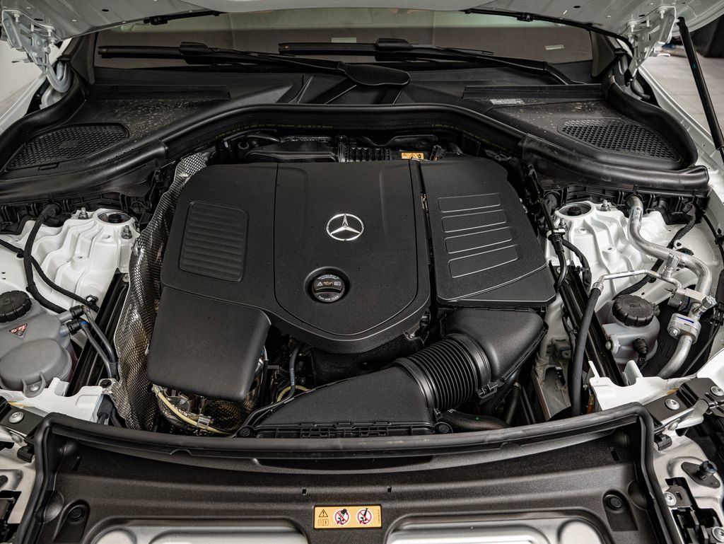 New 2026 Mercedes-Benz GLC 300 4MATIC image 38