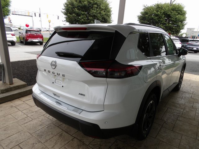 New 2026 Nissan Rogue SV image 7
