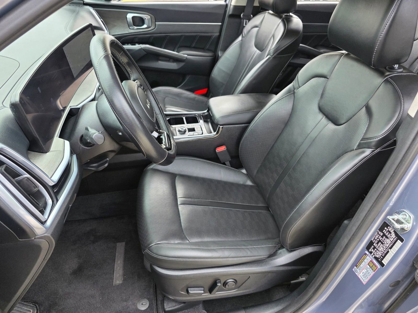 Used 2024 Kia Sorento SX AWD/4WD image 18