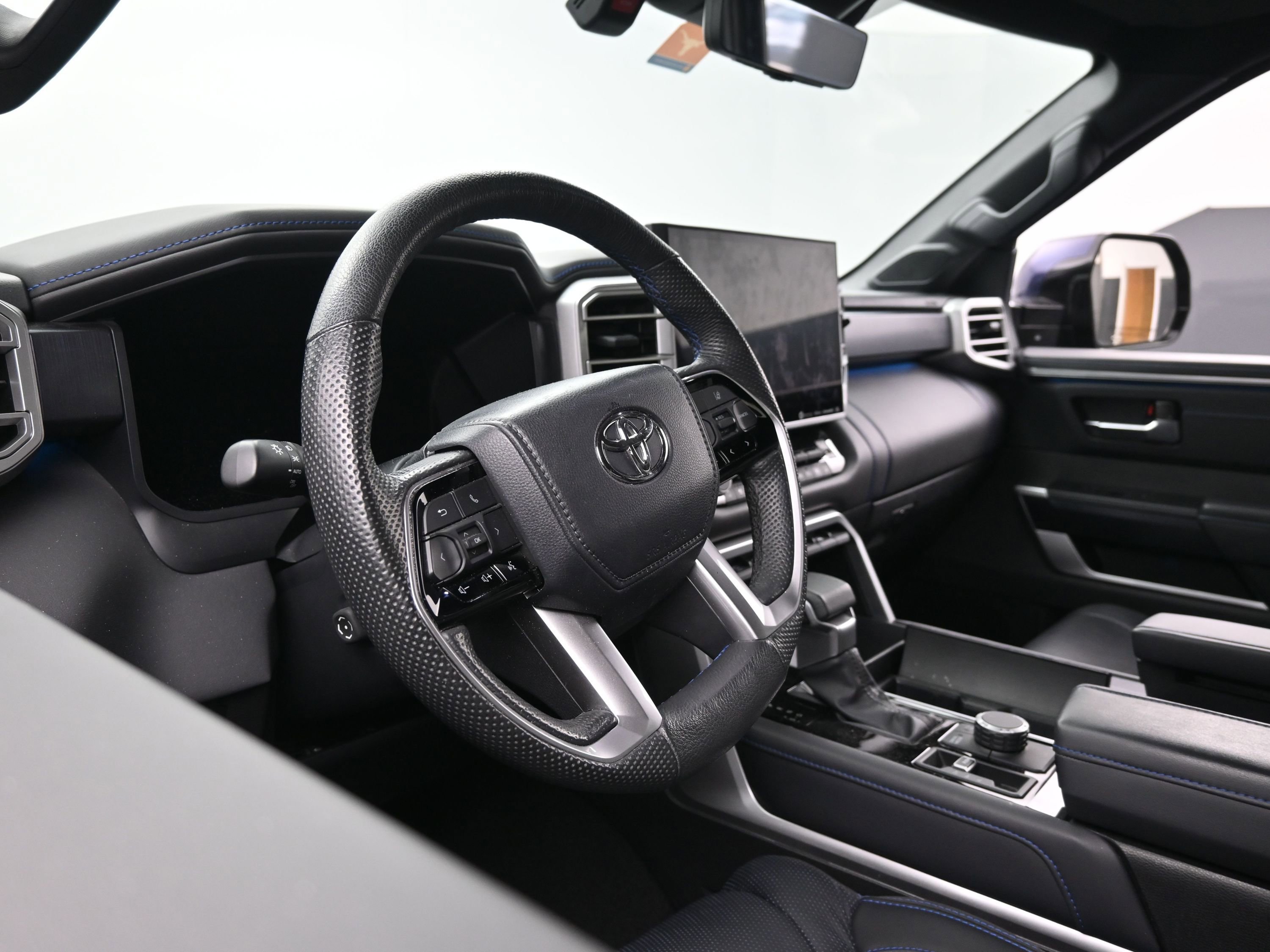 Used 2024 Toyota Tundra Platinum image 15