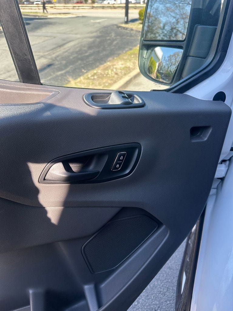 Used 2023 Ford E-Transit 148 High Roof Extended w/ Load Area Protection Package RWD image 9