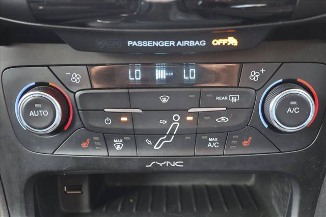 Used 2017 Ford Focus SEL w/ Winter Package FWD image 20