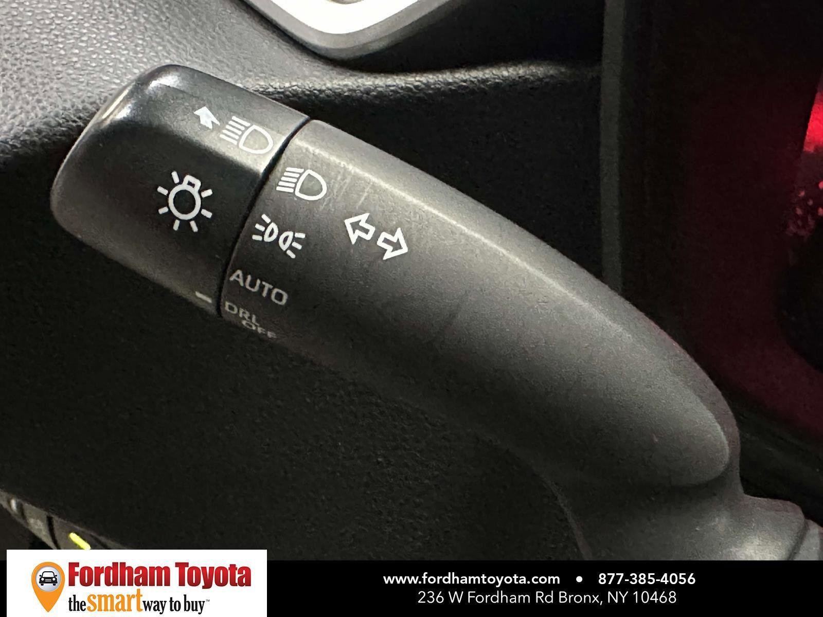 Certified 2022 Toyota Corolla SE FWD image 27