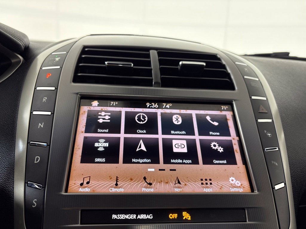 Used 2018 Lincoln MKZ Reserve w/ Technology Package FWD image 33