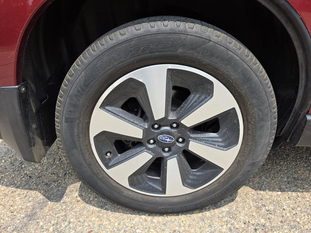Used 2018 Subaru Forester 2.5i Premium w/ All-Weather Package AWD/4WD image 42