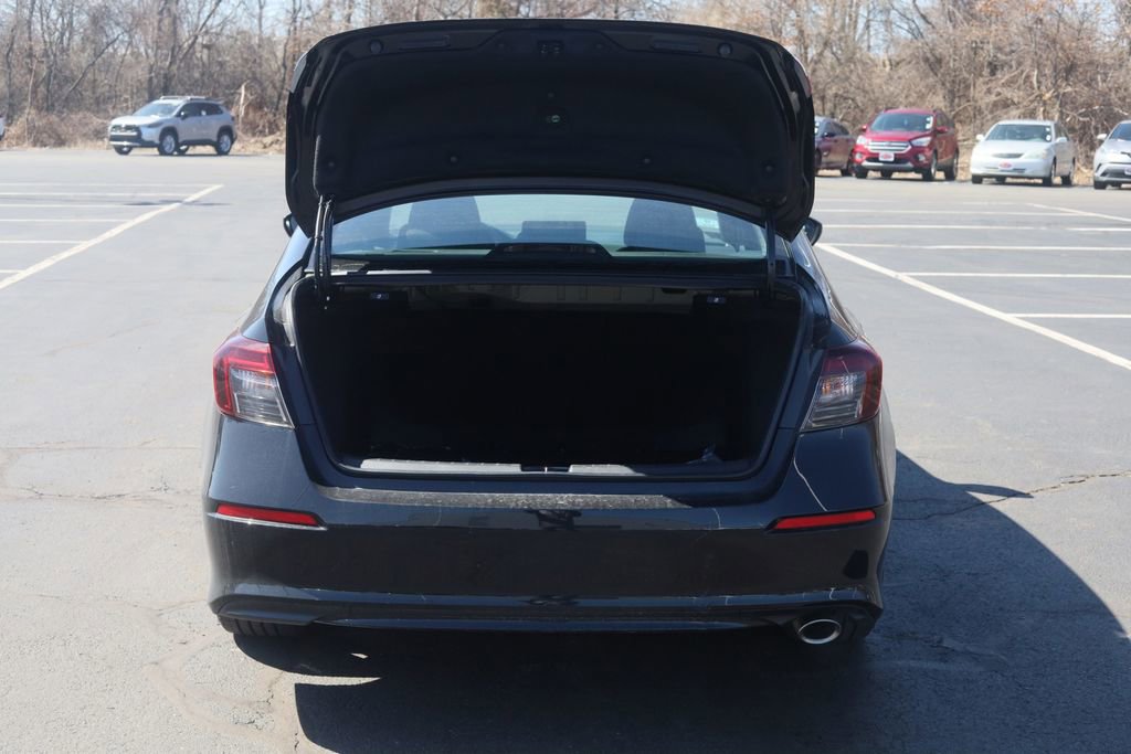 Used 2025 Honda Civic Sport image 18