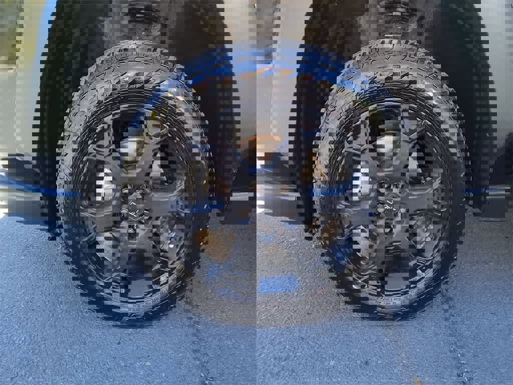 Used 2022 Toyota RAV4 TRD Off-Road image 10