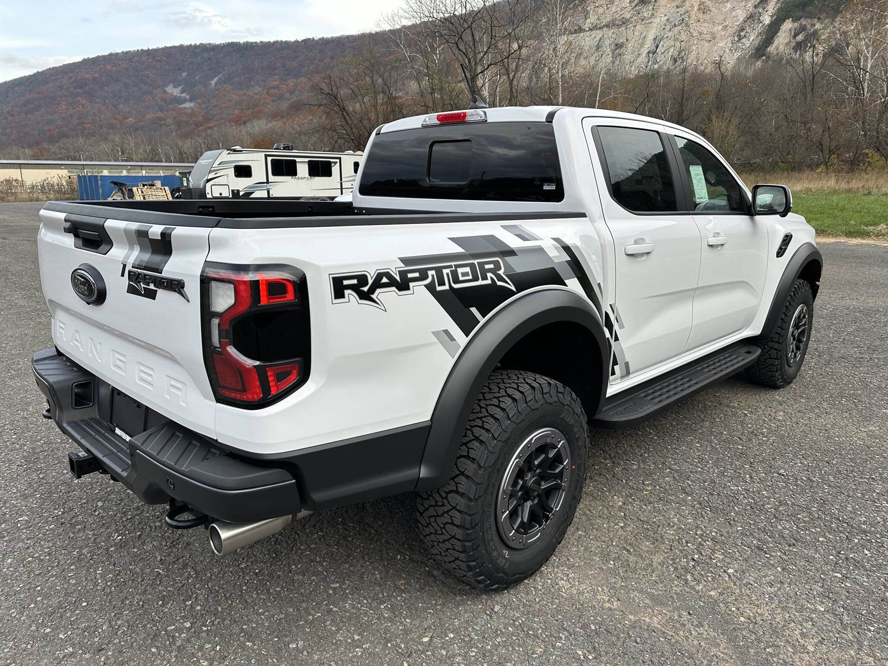 New 2025 Ford Ranger Raptor image 4