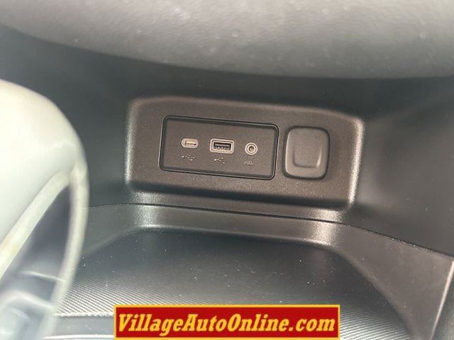 Used 2022 Chevrolet Equinox LT w/ Driver Convenience Package AWD/4WD image 23