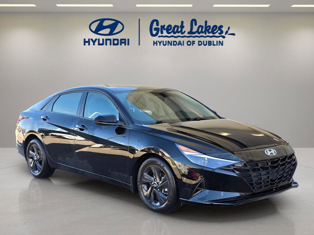 Certified 2022 Hyundai Elantra SEL image 7