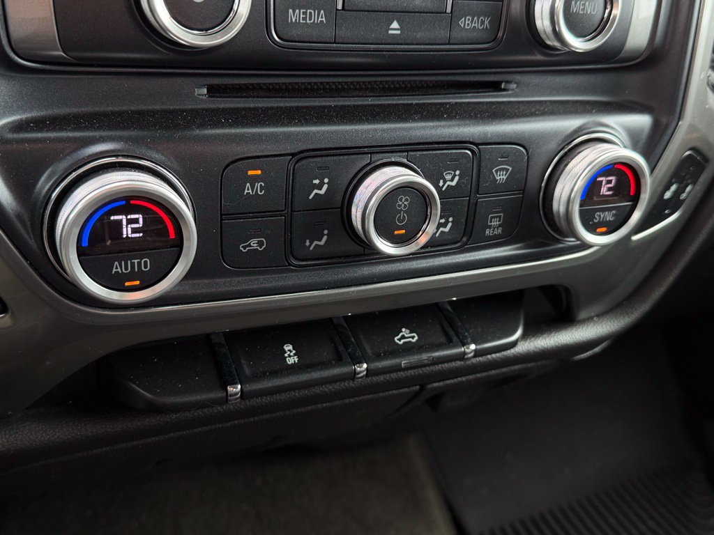 Used 2018 Chevrolet Silverado 1500 LTZ AWD/4WD image 18
