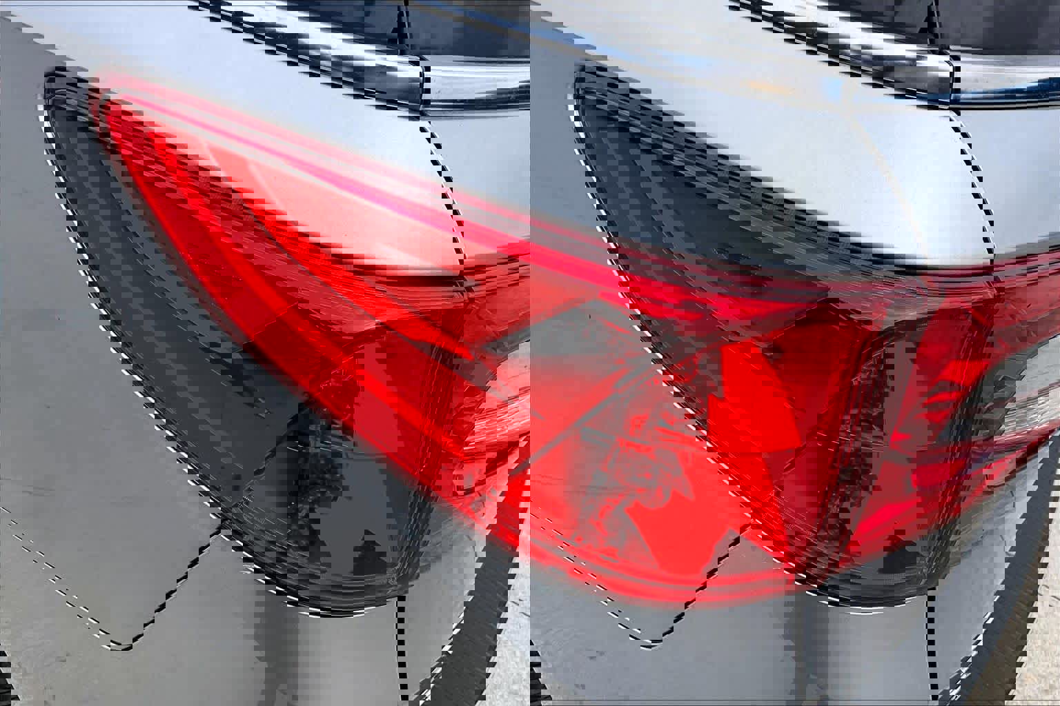 Used 2018 Honda Odyssey EX image 29