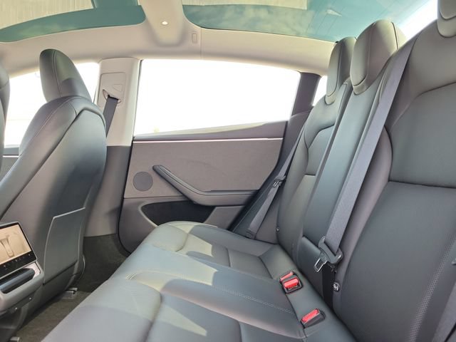 Used 2024 Tesla Model 3 Standard Range RWD image 11