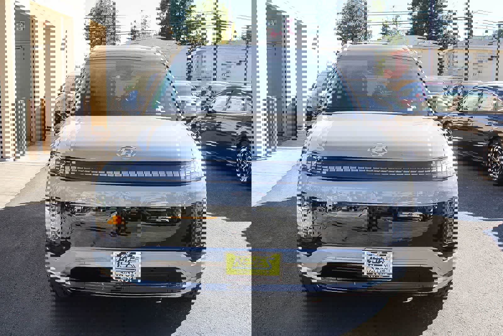 New 2026 Hyundai Ioniq 9 Calligraphy w/ Tow & Go Package image 2