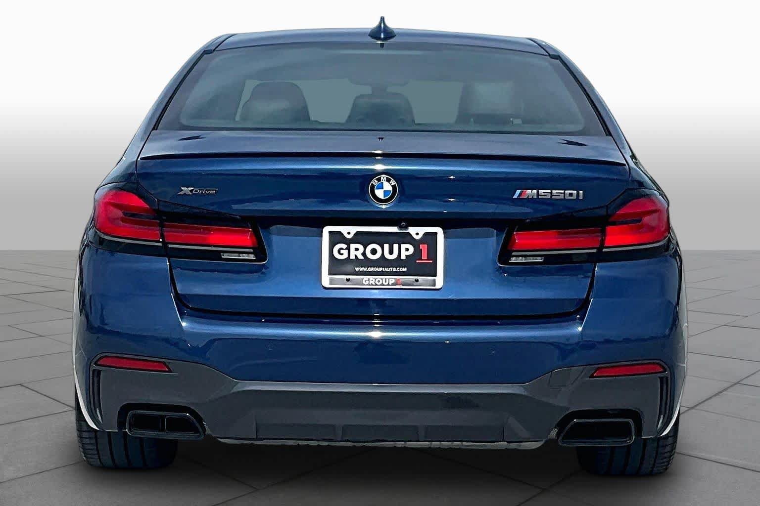 Used 2021 BMW M550i xDrive w/ Executive Package AWD/4WD image 4