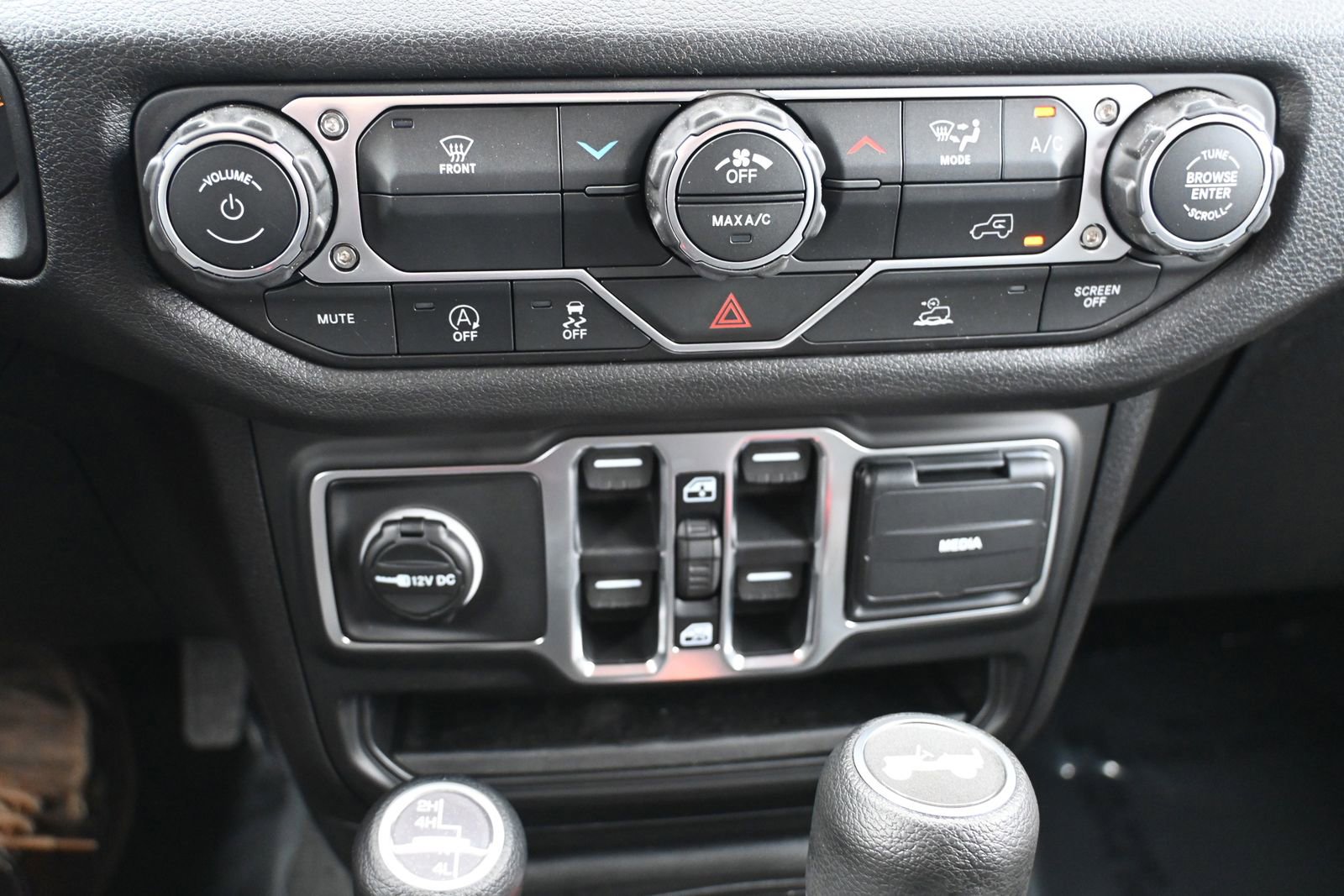 New 2026 Jeep Wrangler Unlimited Sport AWD/4WD image 13