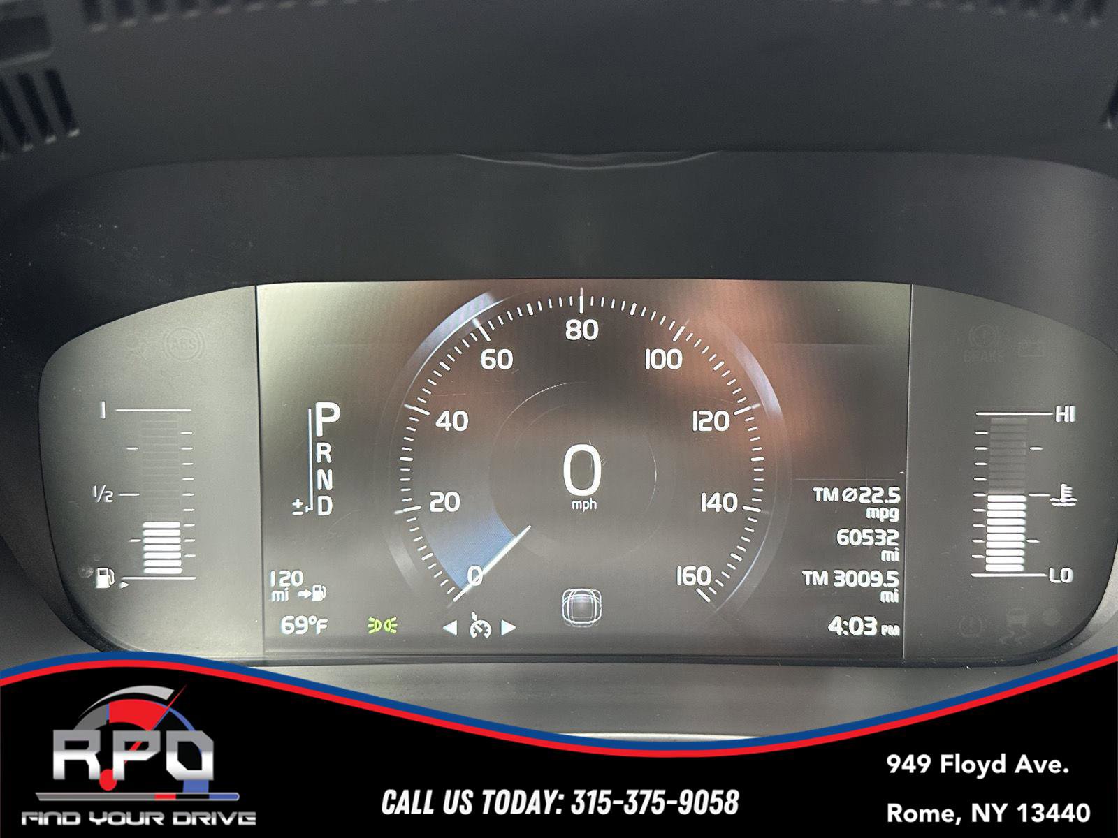 Used 2019 Volvo XC60 T5 Momentum w/ Protection Package image 20