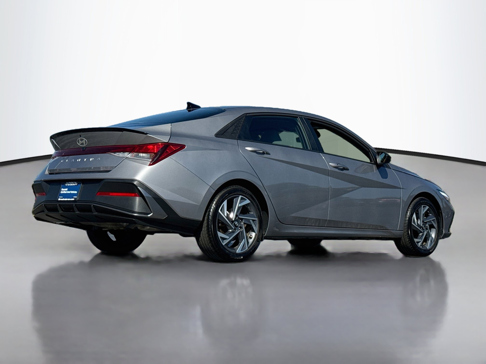 Certified 2025 Hyundai Elantra Sport FWD image 7