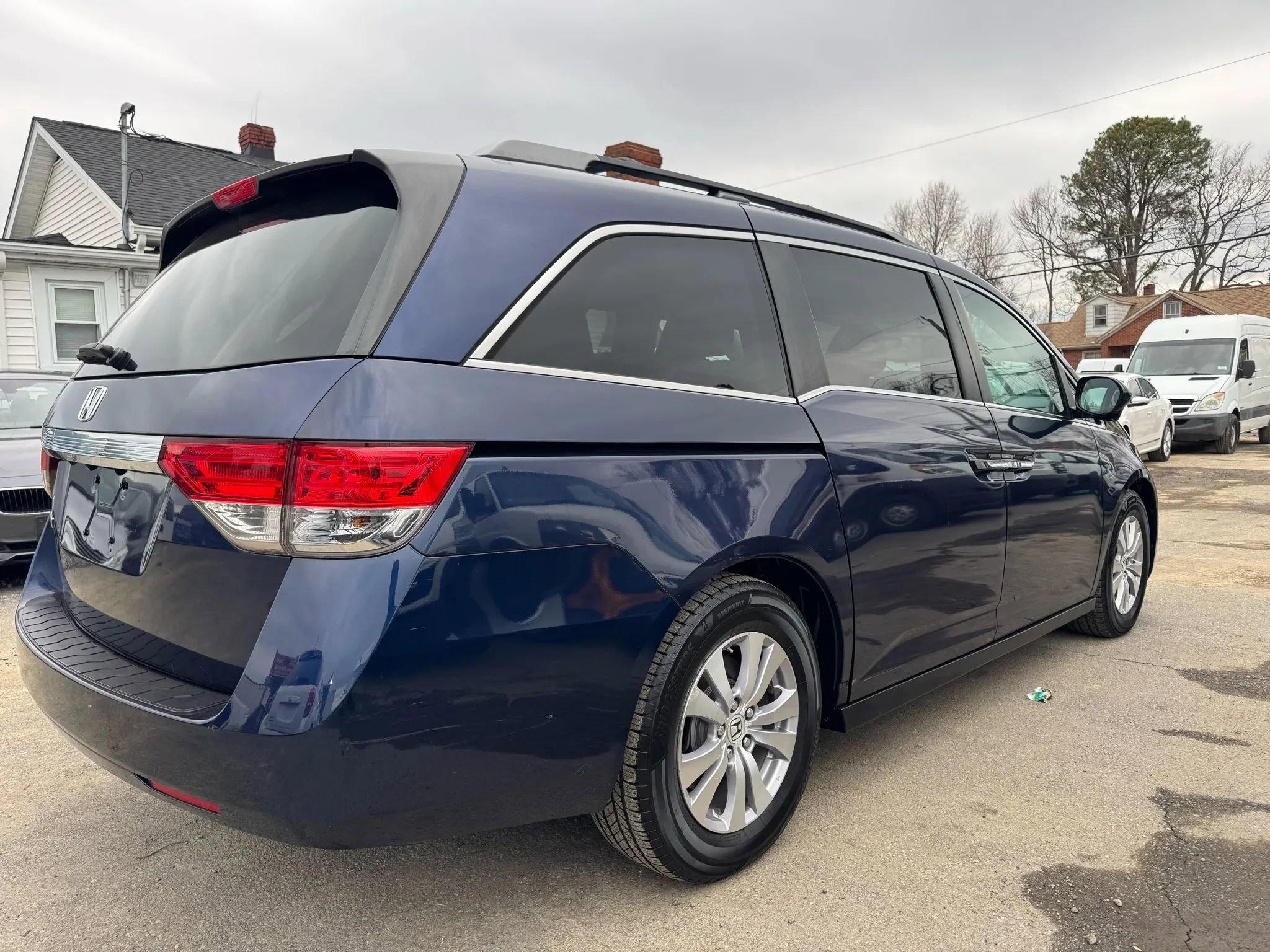 Used 2015 Honda Odyssey EX image 4