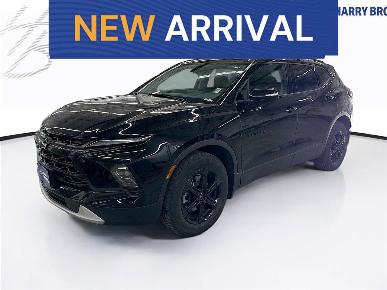 Used 2024 Chevrolet Blazer LT w/ Sound & Technology Package AWD/4WD image 1