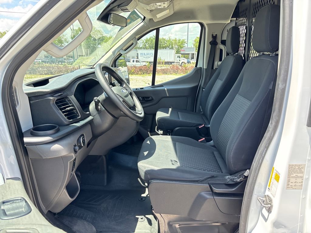Certified 2024 Ford Transit 250 Low Roof w/ Exterior Upgrade Package image 29