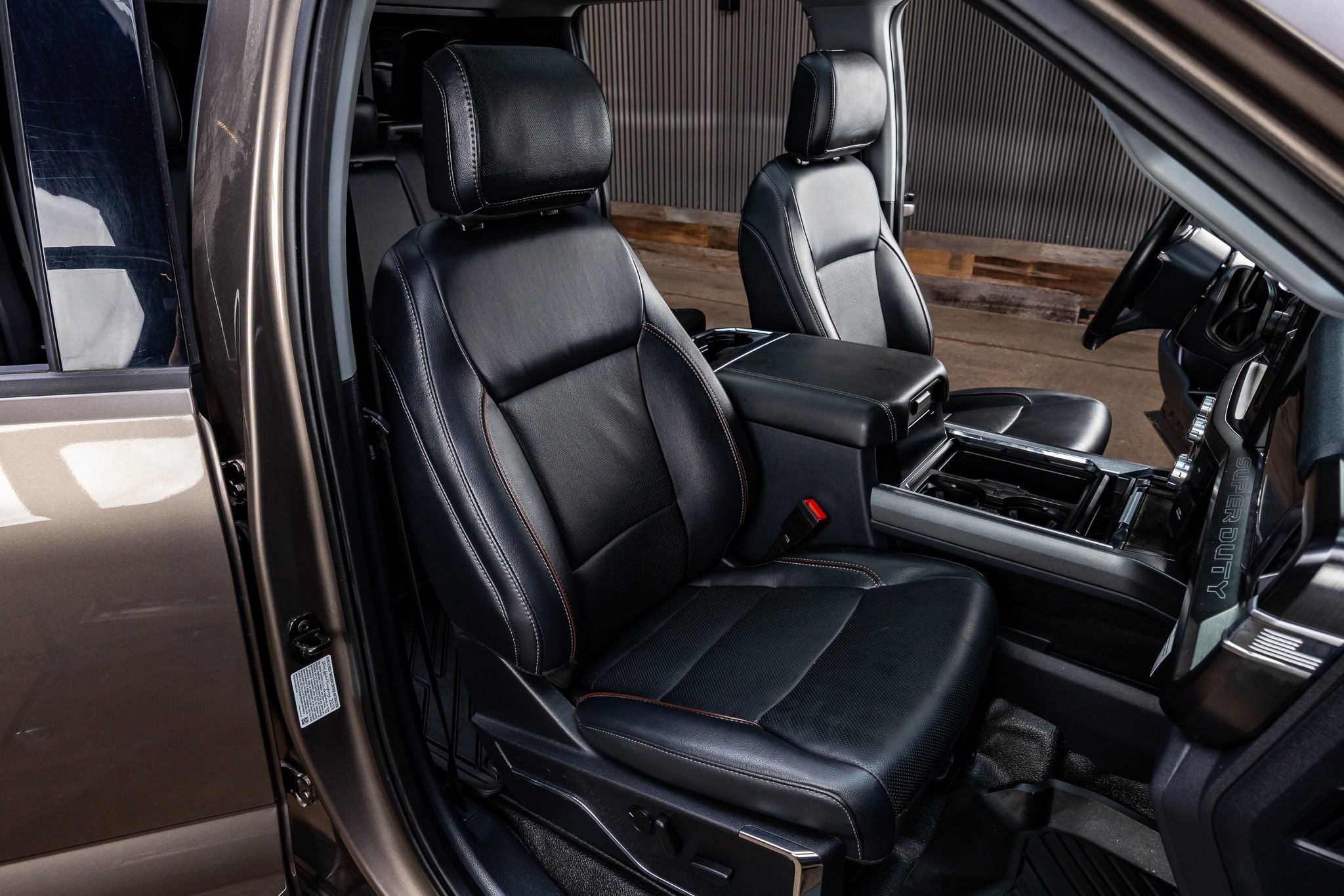 Used 2023 Ford F250 Lariat w/ Lariat Ultimate Package image 30