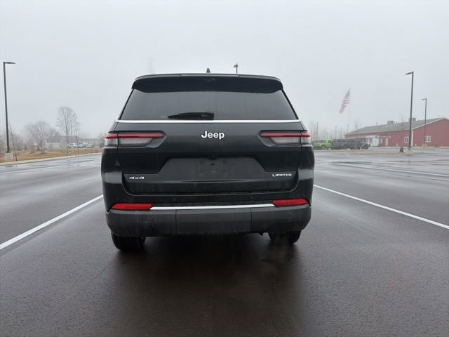 Certified 2024 Jeep Grand Cherokee L Limited w/ Luxury Tech Group II image 4