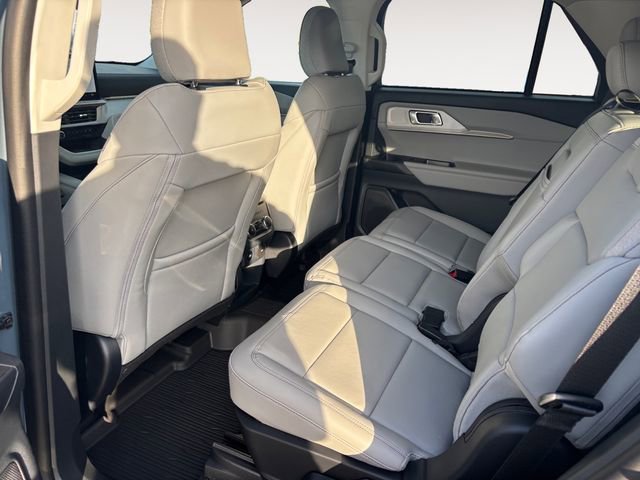 New 2026 Ford Explorer Active AWD/4WD image 15