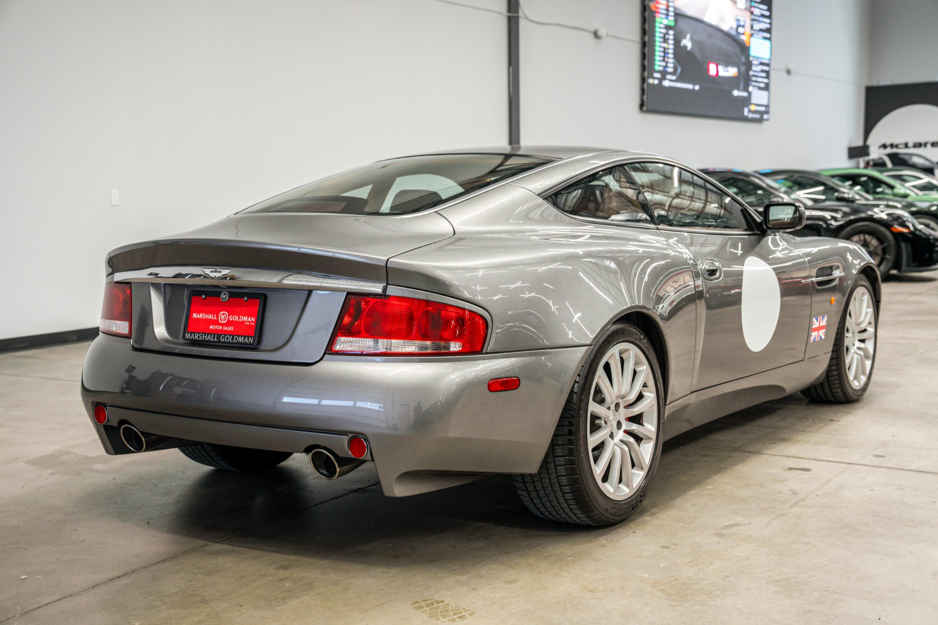 Used 2003 Aston Martin Vanquish RWD image 8