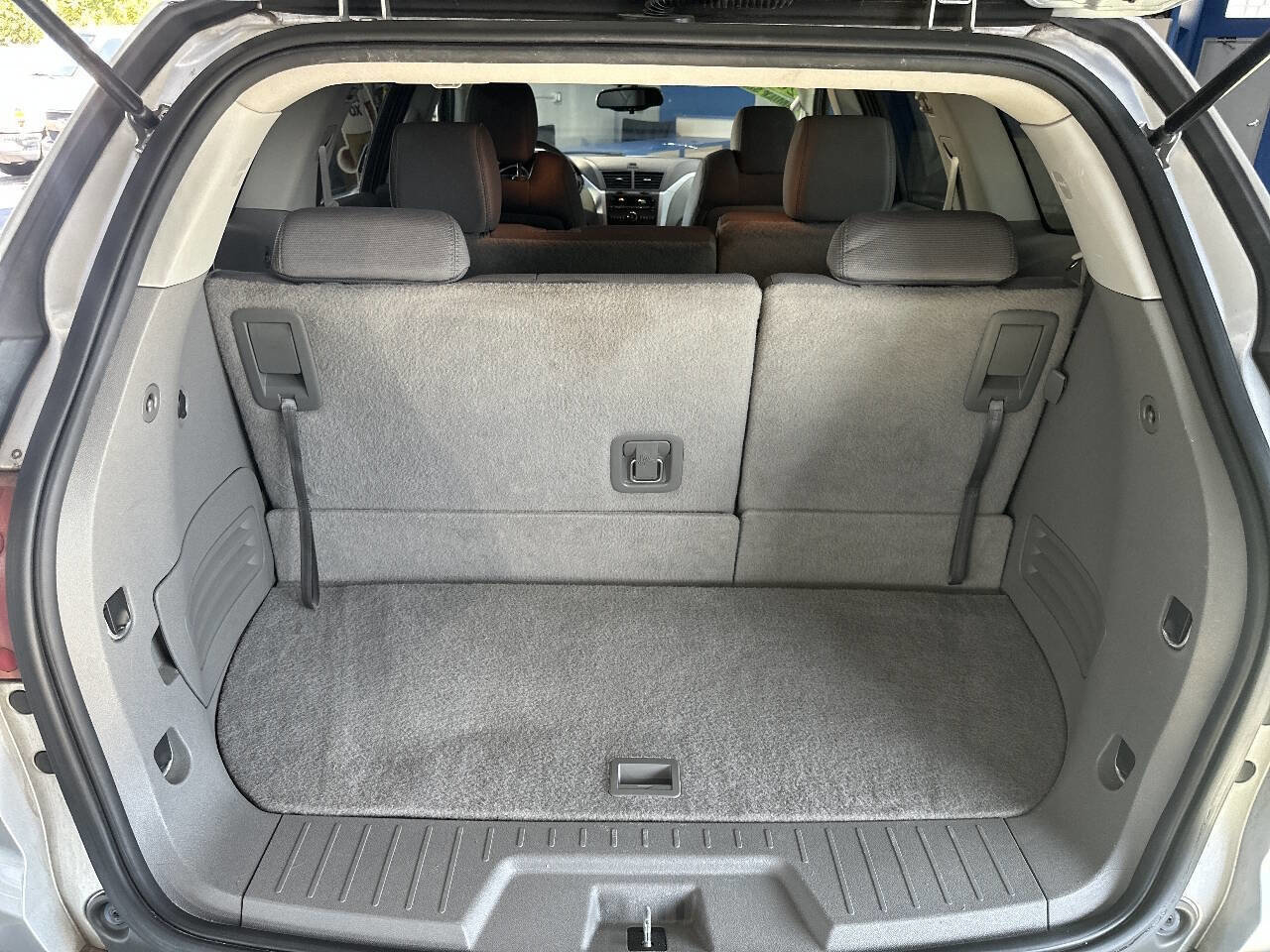 Used 2012 Chevrolet Traverse LT w/ All-Star Edition image 12