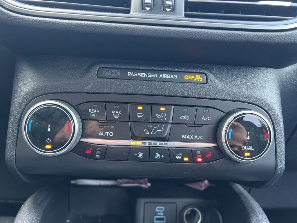 Used 2023 Ford Escape Active image 22