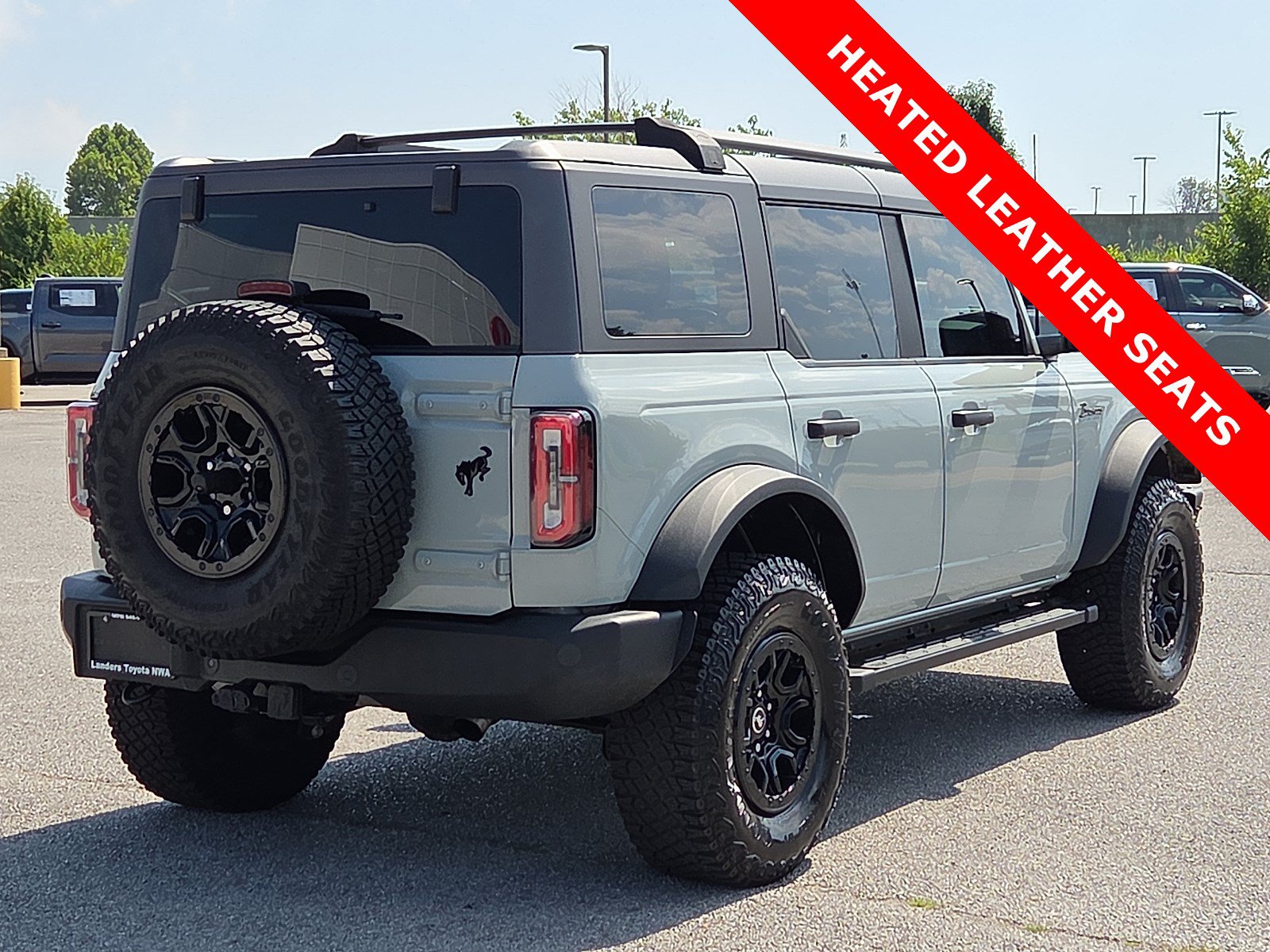 Used 2024 Ford Bronco Wildtrak AWD/4WD image 5