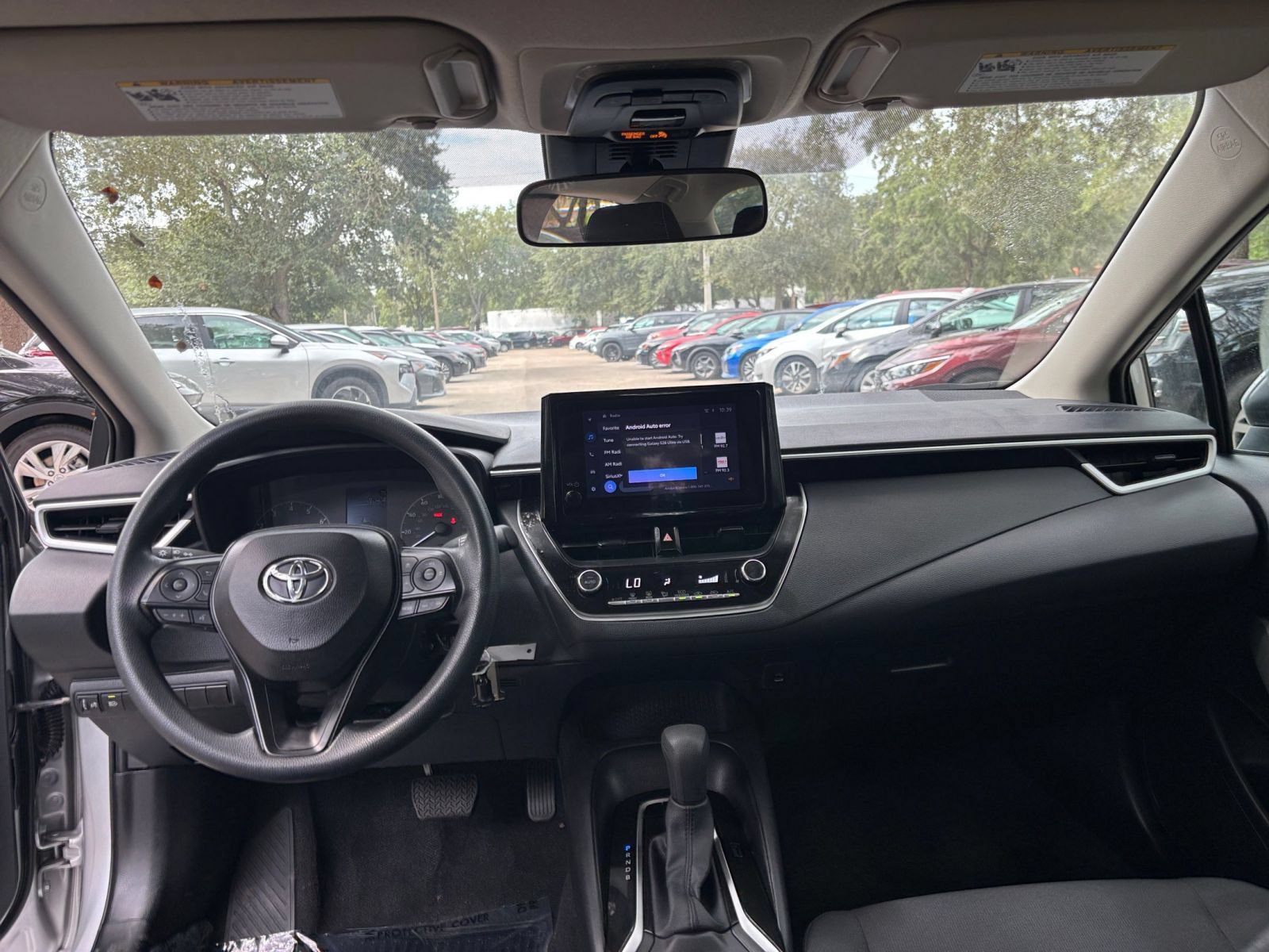 Used 2025 Toyota Corolla LE FWD image 30