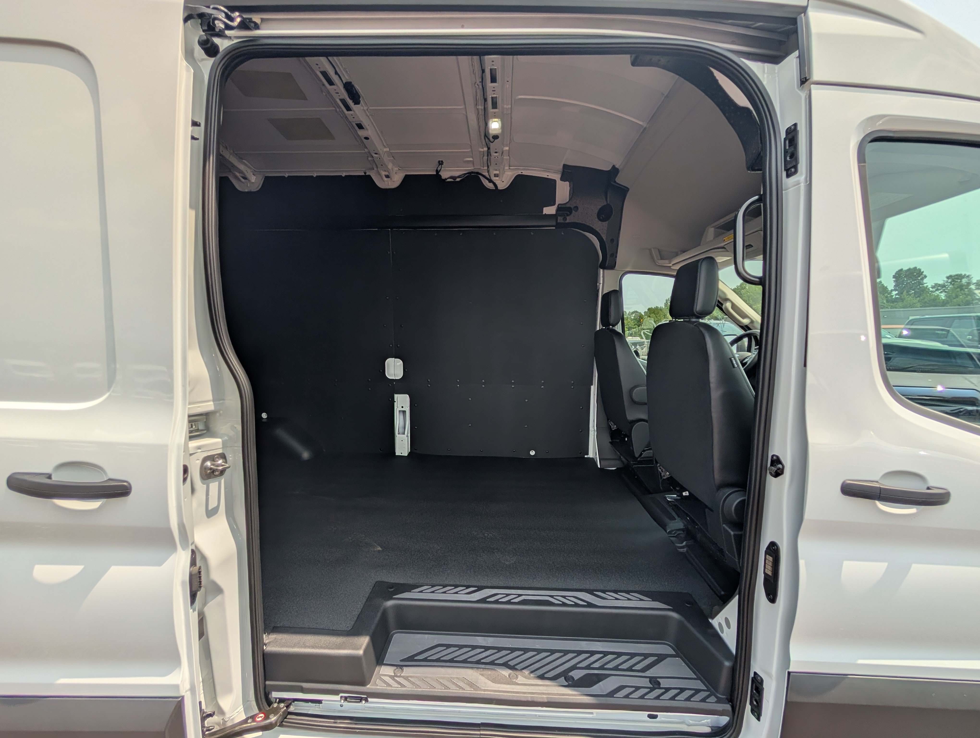 New 2026 Ford Transit 350 148 High Roof Extended w/ Load Area Protection Package RWD image 7