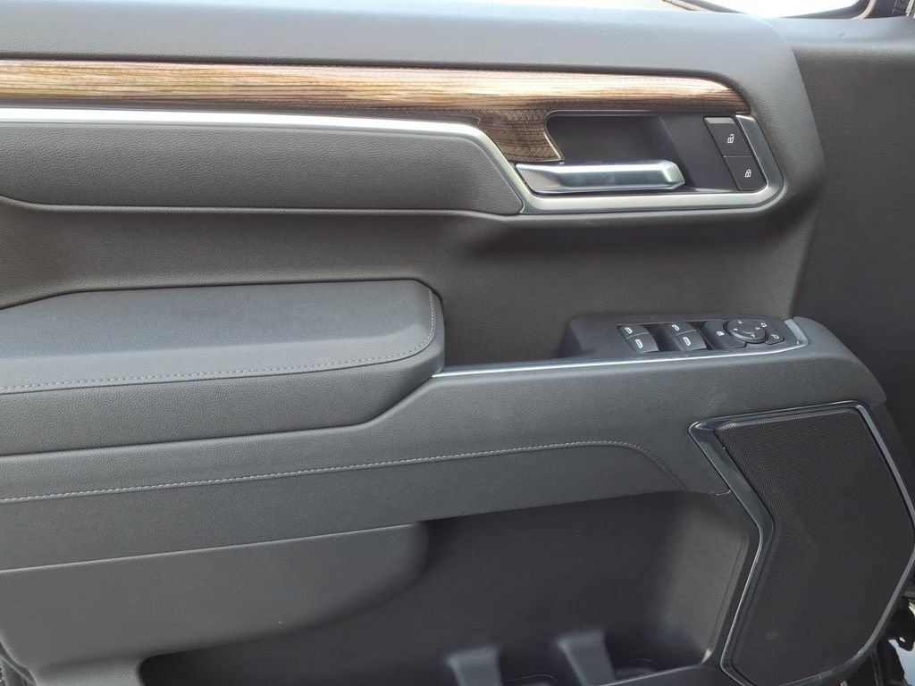 New 2026 Chevrolet Silverado 1500 LT AWD/4WD image 12