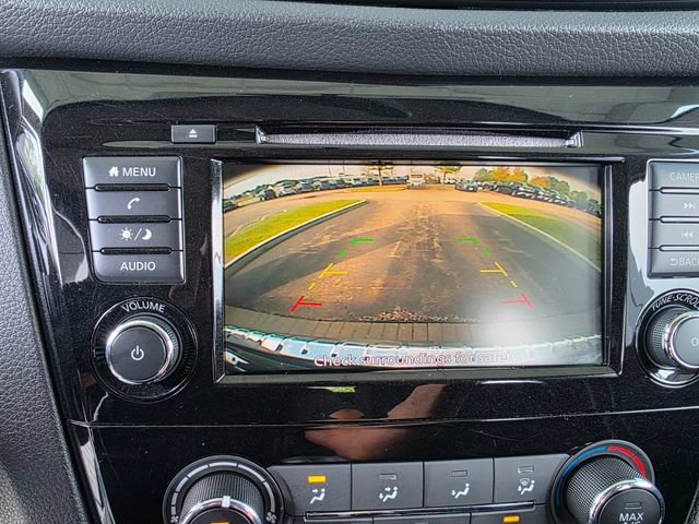 Used 2019 Nissan Rogue Sport S AWD/4WD image 29