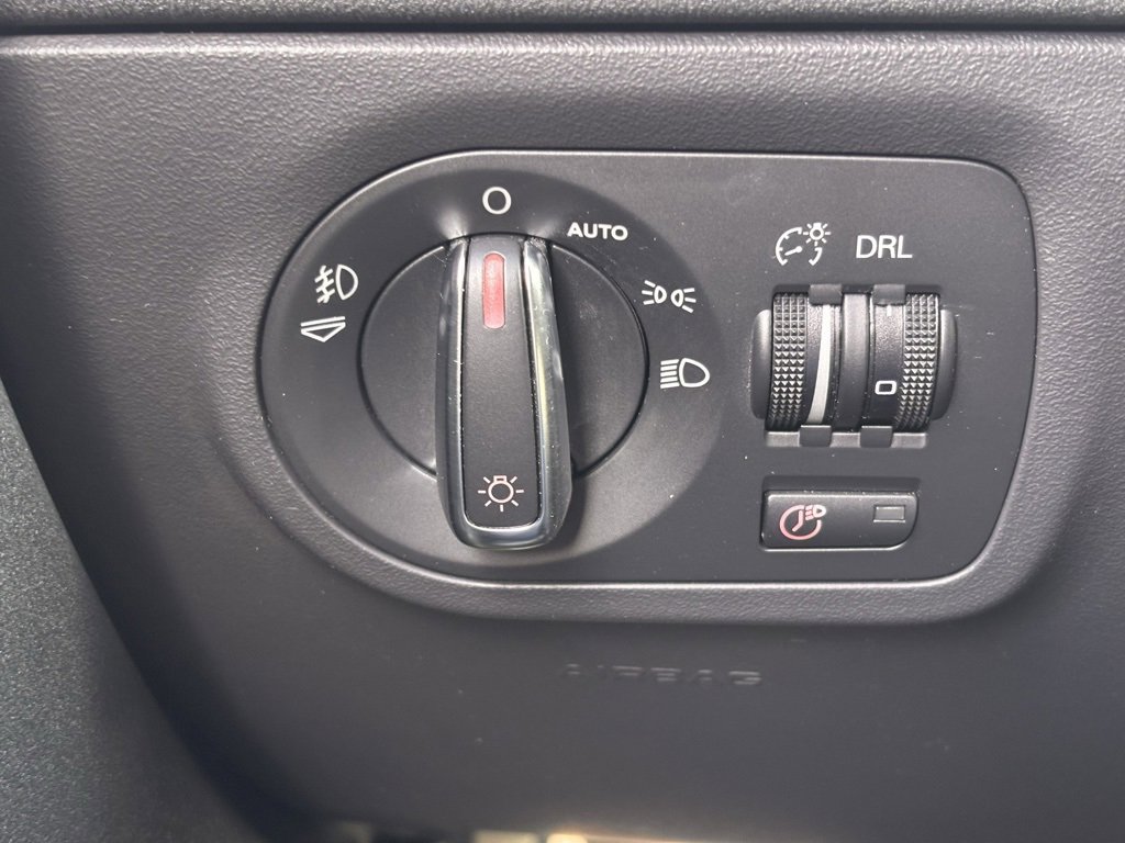 Used 2009 Audi TT 2.0T Premium Plus image 14