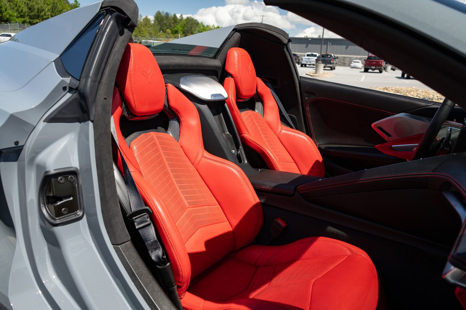 Used 2024 Chevrolet Corvette Stingray Premium Conv w/ Z51 Performance Package RWD image 38