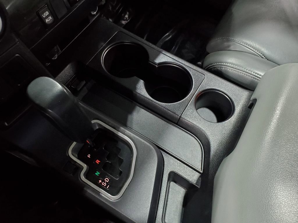 Used 2019 Toyota Sequoia SR5 image 36