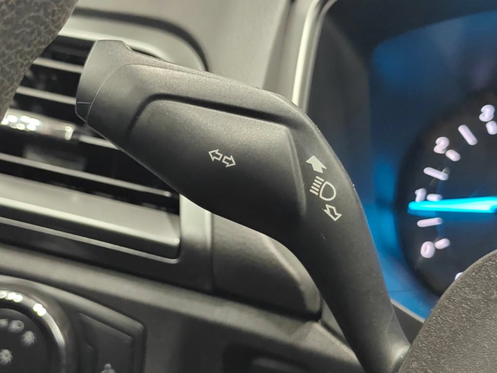 Used 2014 Ford Fusion SE FWD image 12