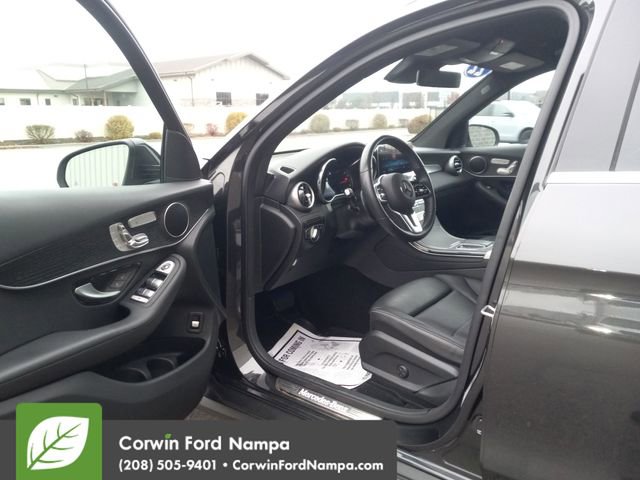 Used 2022 Mercedes-Benz GLC 300 4MATIC image 9
